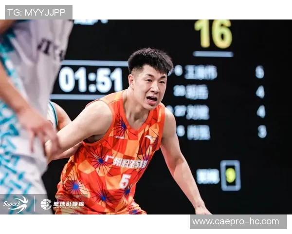 南京篮球队荣登篮球配合排行榜第三名展现团队实力与默契 南京篮球队荣登篮球配合排行榜第三名展现团队实力与默契