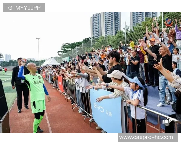 当明星邂逅足球明星时会发生怎样的奇妙故事与意外惊喜 当明星邂逅足球明星时会发生怎样的奇妙故事与意外惊喜